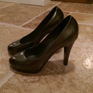 Chanel Pumps